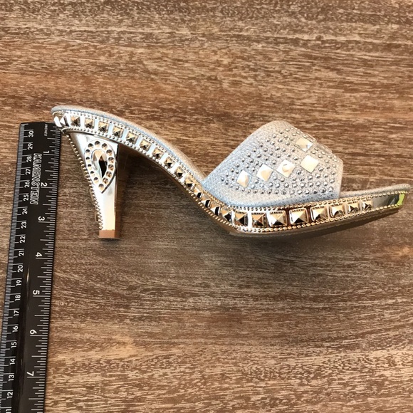 Silver Jewel Sandals with Gold Heel - Picture 4 of 4